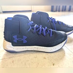 Steph Curry Under Armour basketball shoes